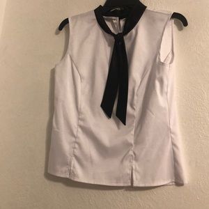 Black+White blouse